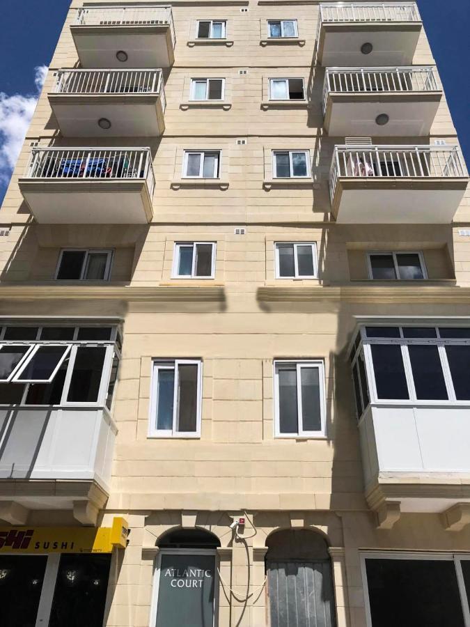 מסידה F12 Room 2, Private Room Two Single Beds Privated Bathroom In Shared Flat מראה חיצוני תמונה